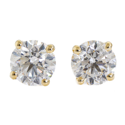 0.90ct Diamond Studs GIA D VS2, E VS2