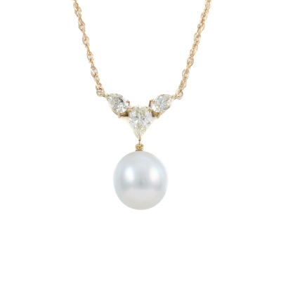 11.8mm South Sea Pearl and Diamond Pendant