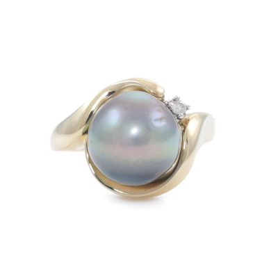 10.8mm Tahitian Pearl and Diamond Ring