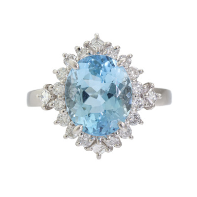 3.27ct Aquamarine and Diamond Ring