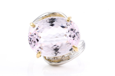 22.66ct Oval Kunzite & 0.20ct Diamond Ring