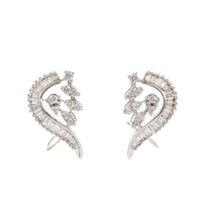 1.00ct Diamond Dress Earrings