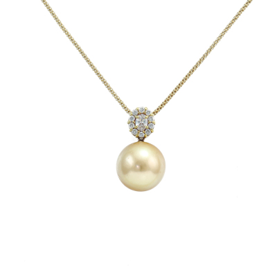 13.6mm South Sea Pearl and Diamond Pendant