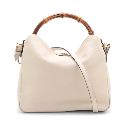 Gucci Diana Medium Shoulder Bag