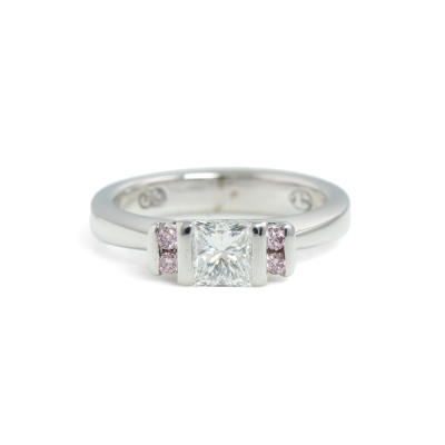 Makers Mark 6P Pink & White Diamond Ring