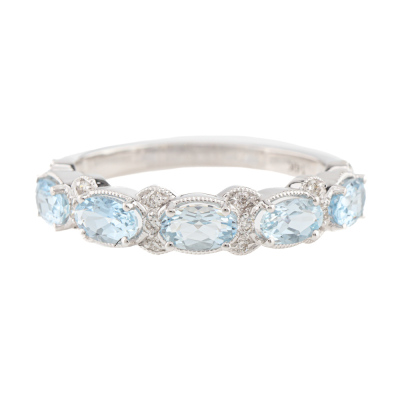 1.04ct Aquamarine and Diamond Ring