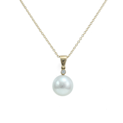 13mm South Sea Pearl and Diamond Pendant