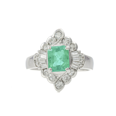 1.04ct Emerald & 0.64ct Diamond Ring