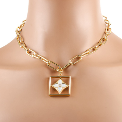 Louis Vuitton B Blossom Diamond Pendant