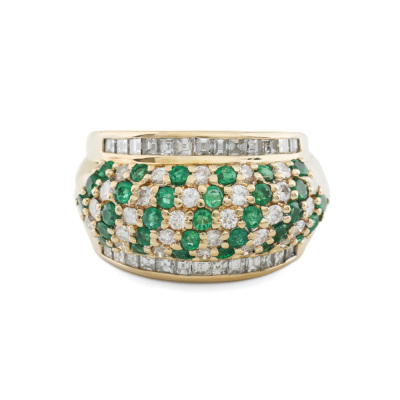 0.90ct Emerald and Diamond Ring