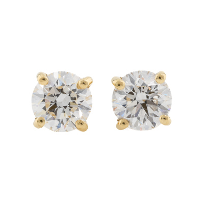 1.02ct Diamond Studs GIA D SI1, D SI2