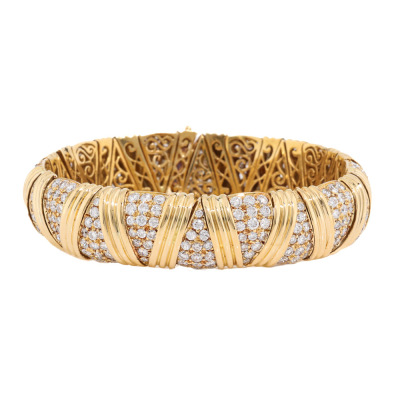 10.18ct Diamond Flexible Bangle