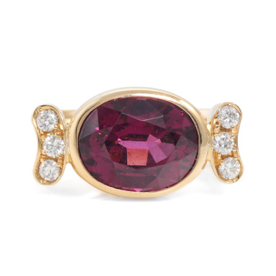 5.54ct Rhodolite Garnet & Diamond Ring 18ct Gold