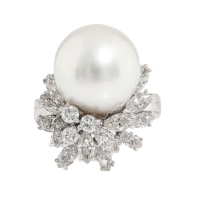 13.1mm South Sea Pearl & Diamond Ring