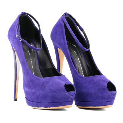 Giuseppe Zanotti Peeptoe 160 Pump EU40