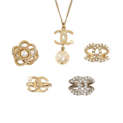 5 x Chanel Costume Jewellery