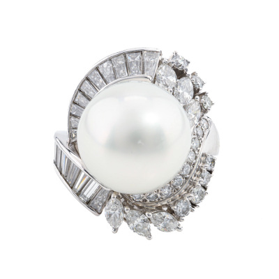 13.3mm South Sea Pearl & Diamond Ring