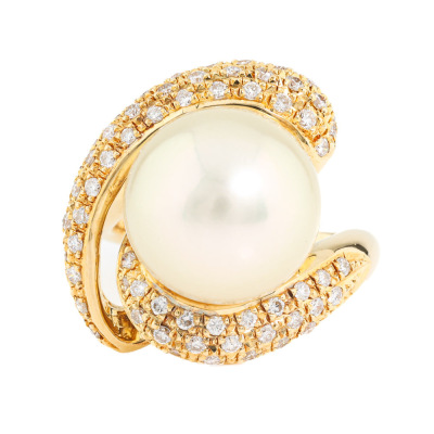 13.1mm South Sea Pearl & Diamond Ring