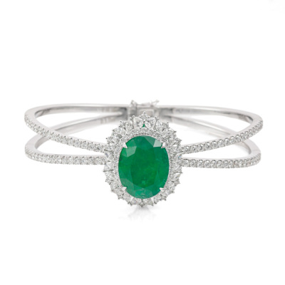 10.18ct Emerald detachable Bangle/Pendant