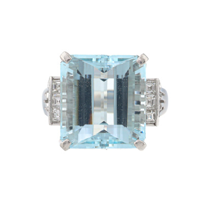 11.58ct Aquamarine & Diamond Ring