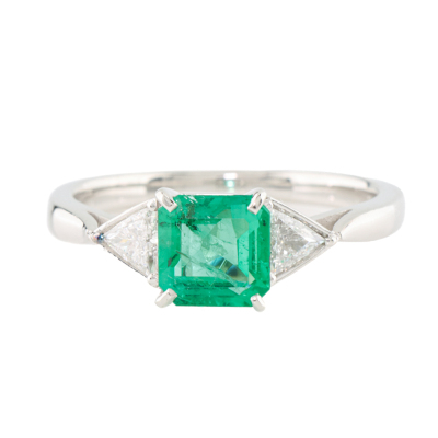 0.75ct Emerald & Diamond Ring