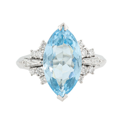 2.47ct Aquamarine & Diamond Ring