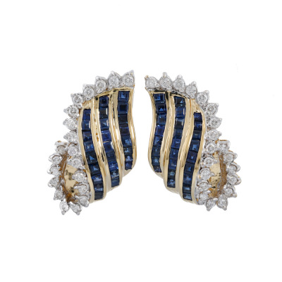3.20ct Sapphire & Diamond Earrings