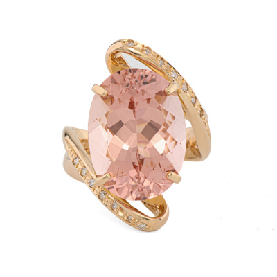 8.44ct Morganite & Diamond 18ct Gold Ring