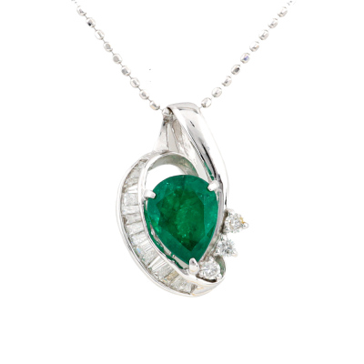 1.17ct Emerald & Diamond Pendant
