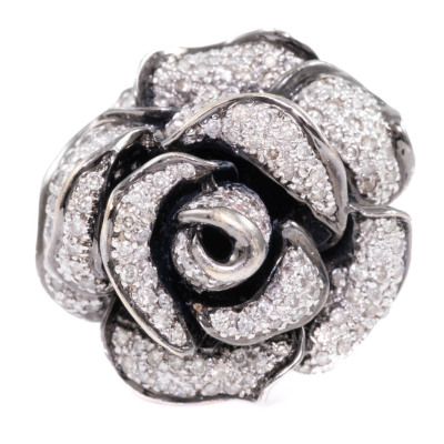 18ct White Gold Diamond Ring 20.5g*
