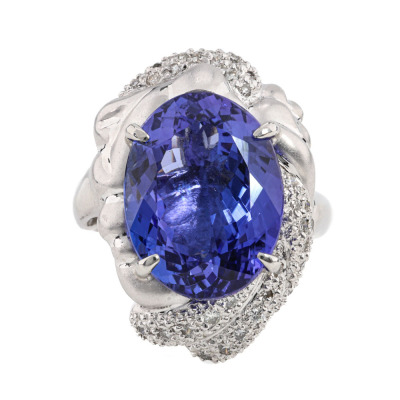 11.40ct Tanzanite & Diamond Ring