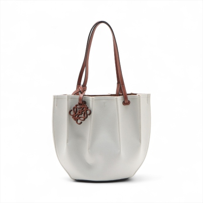 Loewe Paulas Ibiza Shell Tote*