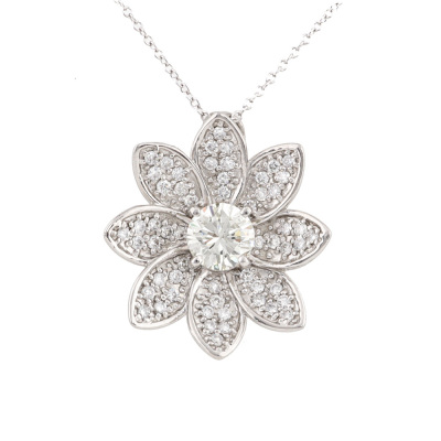 1.65ct Diamond Flower Pendant