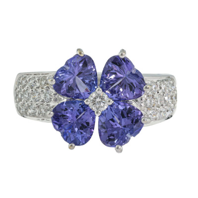 2.58ct Tanzanite & Diamond 18ct Gold Ring