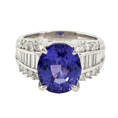 5.55ct Tanzanite & Diamond Platinum Ring