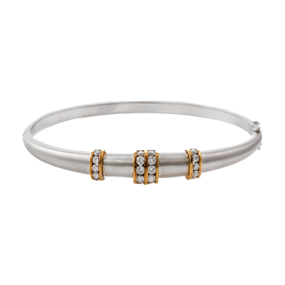 0.75ct Diamond Bangle 18ct Gold 13.4g