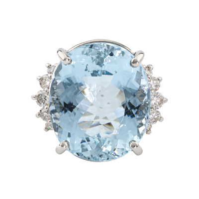 14.50ct Aquamarine & Diamond Platinum Ring