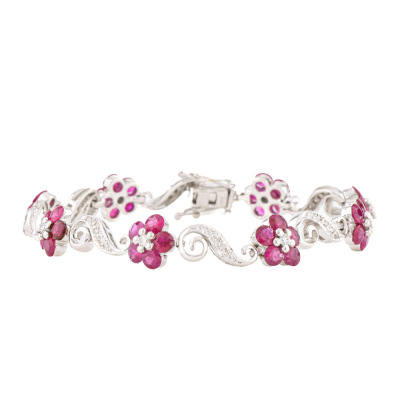 8.70ct Ruby & Diamond 18ct Gold Bracelet