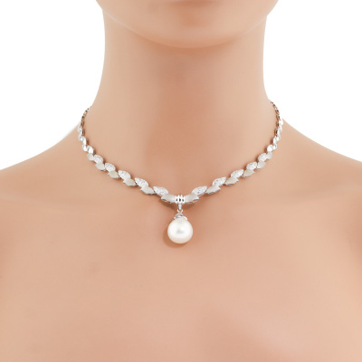 13.8mm South Sea Pearl & Diamond 18ct Gold Necklace