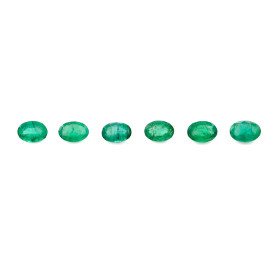 4.26ct Loose Parcel of Emeralds