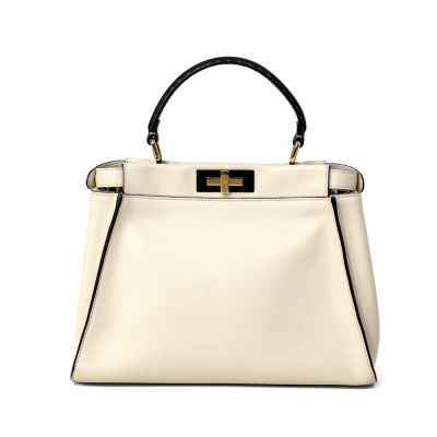 Fendi Regular Selleria Peekaboo Bag
