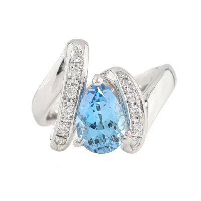 1.16ct Santa Maria Aquamarine & Diamond Ring