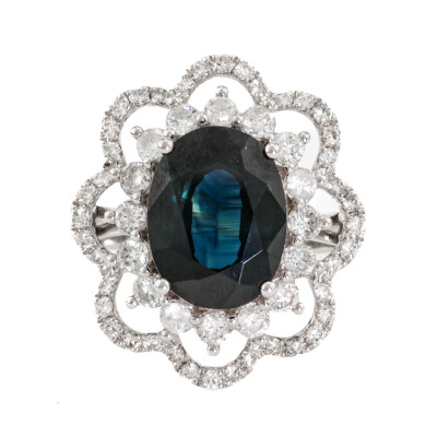 3.23ct Sapphire & Diamond Ring