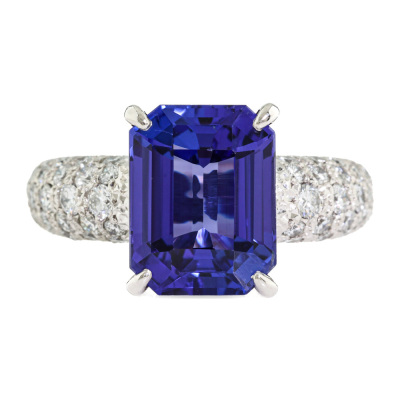 4.74ct Tanzanite & Diamond Platinum Ring