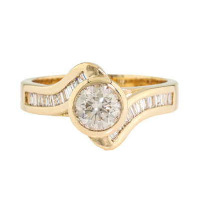 0.60ct Centre Diamond Gold Ring