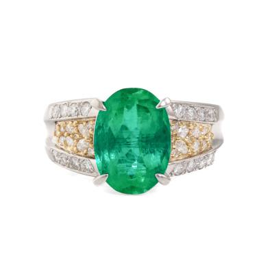 3.81ct Colombian Emerald & Diamond Ring GIA