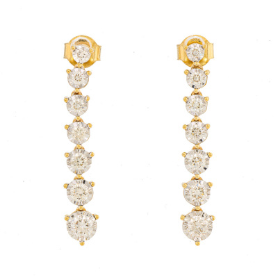 1.04ct Diamond Drop Earrings