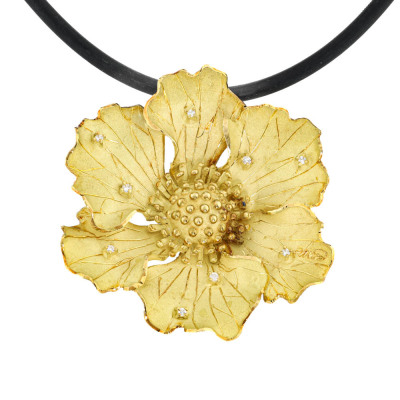 18ct Yellow Gold & Diamond Floral Necklace 21.9g