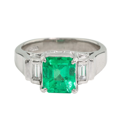 1.64ct Colombian Emerald & Diamond Ring