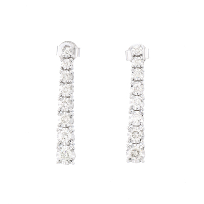 1.01ct Diamond Drop Earrings*